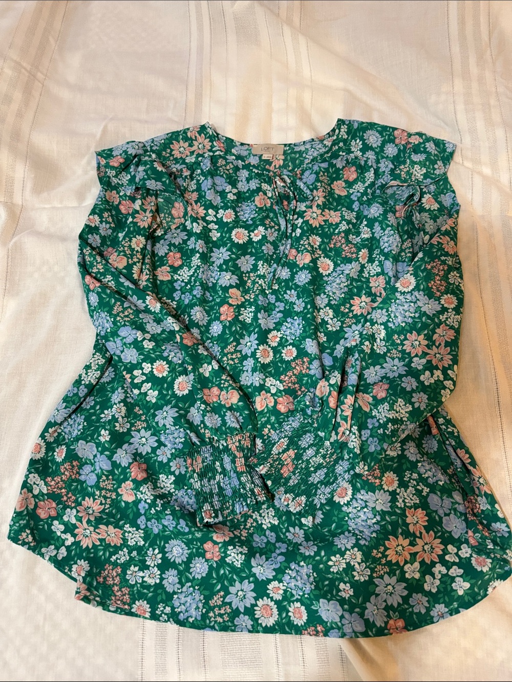 LOFT Women’s Green Floral Long-Sleeve Blouse